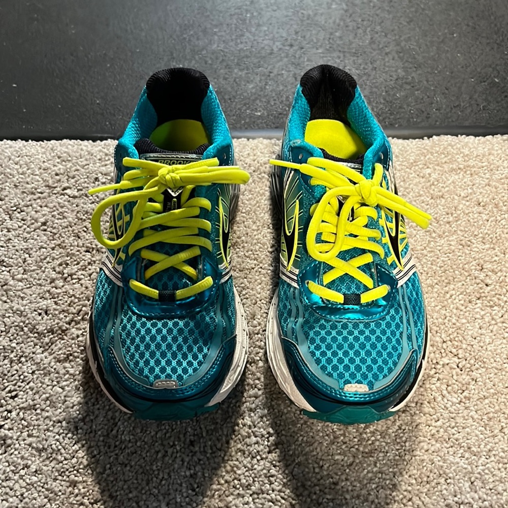 Brooks Adrenaline GTS 14 Running shoes